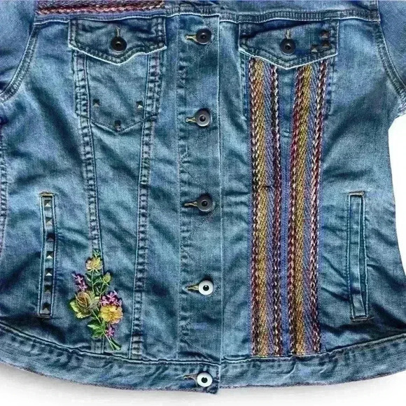 Boho Embellished Studded Hippie Blue Jean Denim Jacket Floral Aztec Embroidery S - Picture 5 of 9